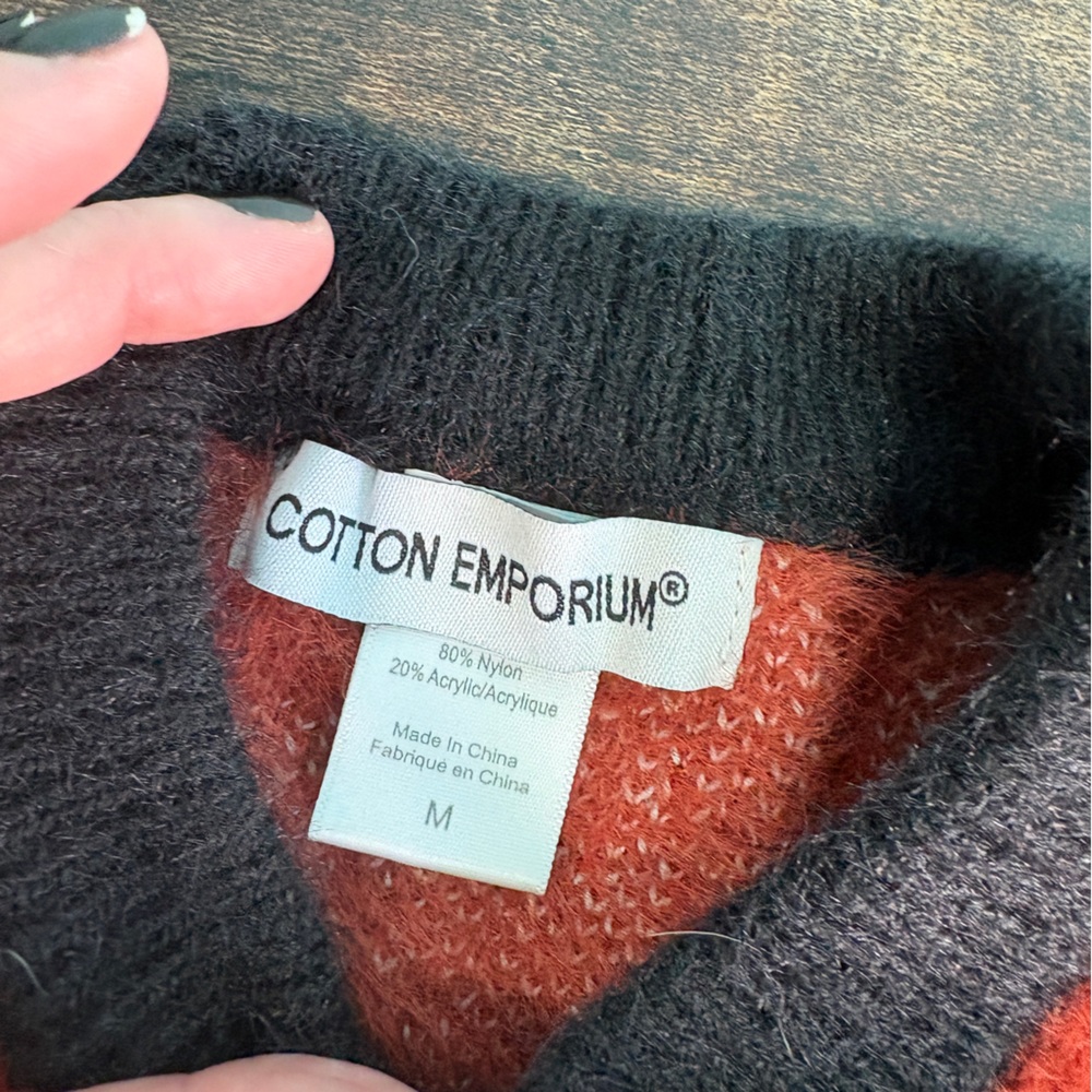 Sweater - Picture 3 of 3